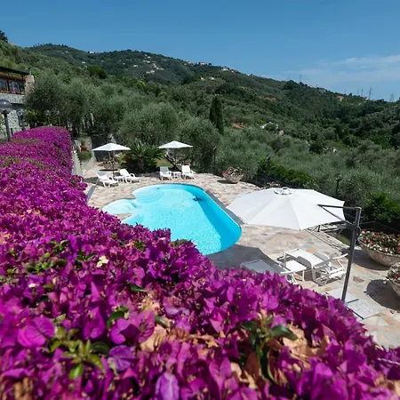 펜션 Villare, Con Piscina Nel In Riviera 라바냐